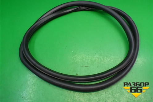 Уплотнитель двери передней правой для Chevrolet Cruze c 2009-2015г (Круз)