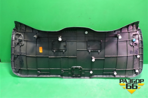 Обшивка двери багажника (64781F4010) для Toyota C-HR с 2016г (Цашр)