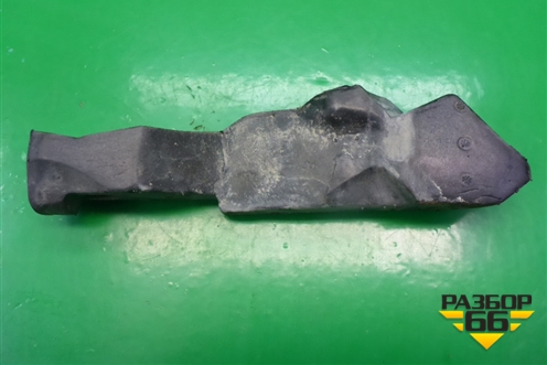 Пыльник переднего крыла правого (8663732) для Volvo S40 с 2004-2012г (C40)