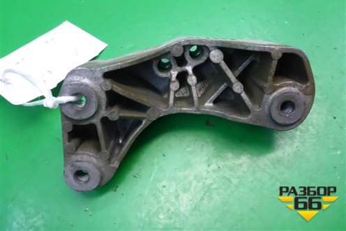 Кронштейн КПП левый (1.6л F16D3 МКПП) (13248573) для Chevrolet Cruze c 2009-2015г (Круз)