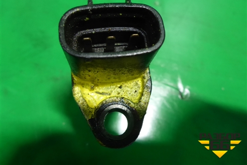 Датчик положения коленвала (5.2л 4HK1) для Isuzu ELF (N-series) с 2006-2014г (Эльф)