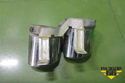 Насадка на глушитель (правая) (86662J5300) для Kia Stinger с 2017г (Стингер)