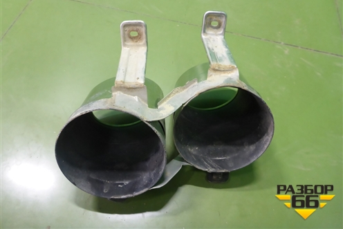 Насадка на глушитель (правая) (86662J5300) для Kia Stinger с 2017г (Стингер)