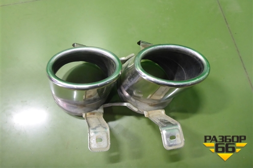 Насадка на глушитель (правая) (86662J5300) для Kia Stinger с 2017г (Стингер)