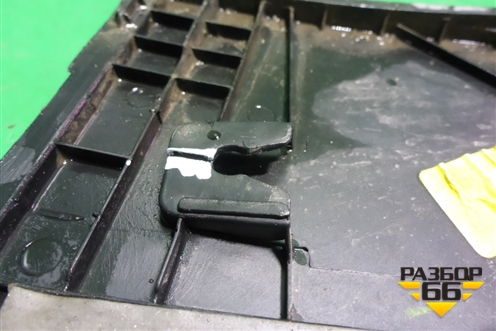 Накладка переднего крыла правого (87714D7000) для Hyundai Tucson с 2015-2022г (Туксон)