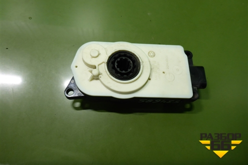 Моторчик заслонки радиатора (5811R1001) для BMW 5-серия G30 с 2017г