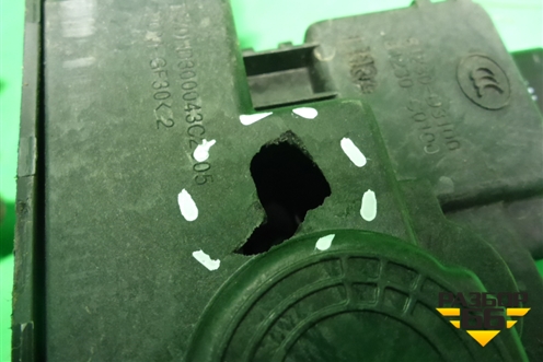 Замок багажника (в сборе с активатором) (81230D3100) для Hyundai Tucson с 2015-2022г (Туксон)