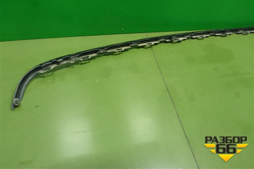 Накладка заднего бампера (4M0807578) для Audi Q7 c 2015г (Ку 7)