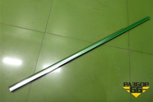 Уплотнитель стекла двери передней правой (A2137200224) для Mercedes Benz E-Klass W213 с 2016г (Е)