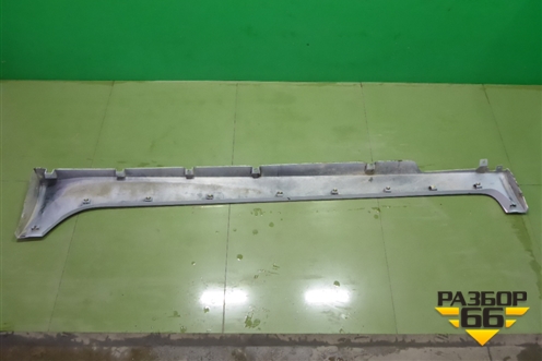 Накладка на порог наружная правая (седан) (76850AU300) для Nissan Primera (P12E) с 2001-2008г (Примера)