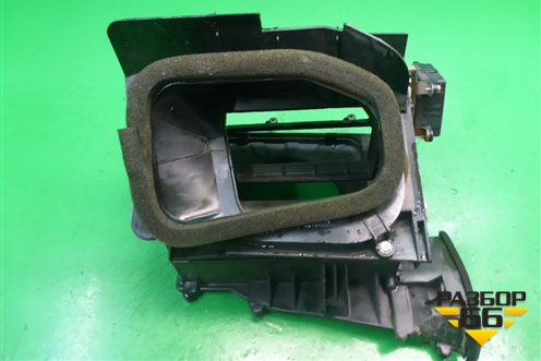 Воздухозаборник отопителя (ED03034428) для Nissan Primera (P12E) с 2001-2008г (Примера)