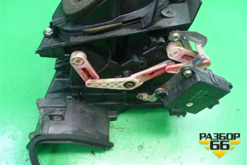 Воздухозаборник отопителя (ED03034428) для Nissan Primera (P12E) с 2001-2008г (Примера)