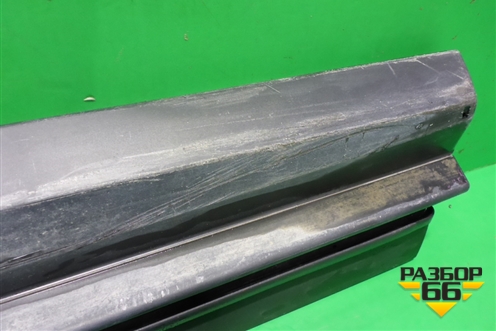 Накладка двери передней правой (7507148100) для Lexus RX 350 c 2015г (РХ)