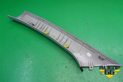 Обшивка стойки лобового стекла правая (8641764) для Volvo S40 с 2004-2012г (C40)