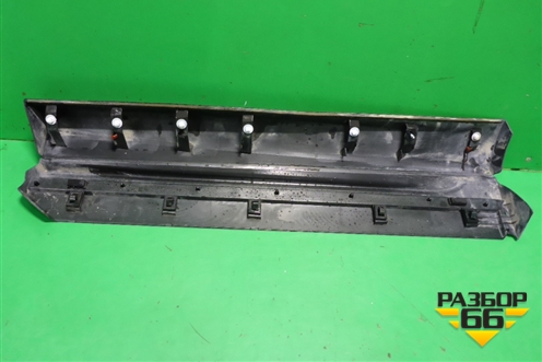 Накладка двери задней правой (7507548140) для Lexus RX 350 c 2015г (РХ)