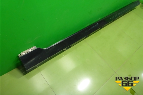 Накладка на порог наружная правая (3G0853858F) для Volkswagen Passat [B8] 2014-2024г (Пассат Б8)