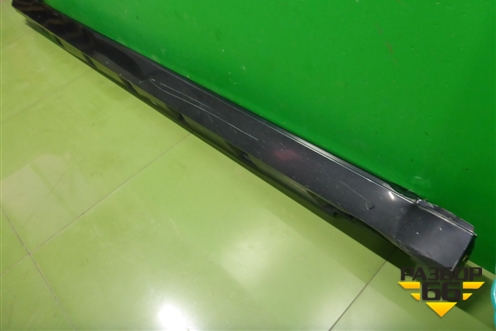 Накладка на порог наружная правая (3G0853858F) для Volkswagen Passat [B8] 2014-2024г (Пассат Б8)