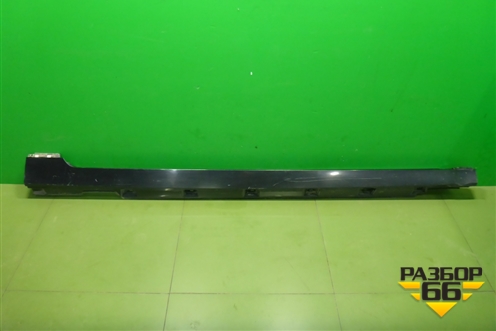 Накладка на порог наружная правая (3G0853858F) для Volkswagen Passat [B8] 2014-2024г (Пассат Б8)