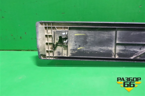 Накладка двери задней правой (87734D7000) для Hyundai Tucson с 2015-2022г (Туксон)