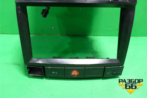 Дефлектор воздушный центральный (7L6819727) для Volkswagen Touareg c 2002-2010г (Туарег)