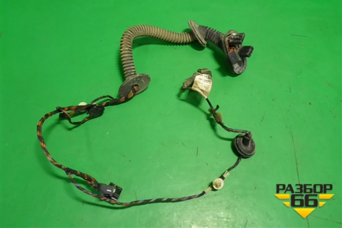 Проводка двери задней правой (7L6971694D) для Volkswagen Touareg c 2002-2010г (Туарег)