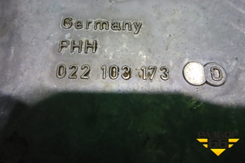 Крышка коленвала задняя (3.2л BAA) (022103173) для Volkswagen Touareg c 2002-2010г (Туарег)