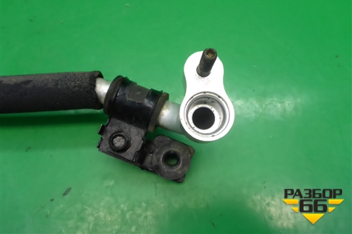 Трубка кондиционера для Kia Sorento I с 2002-2011г (Соренто 1)