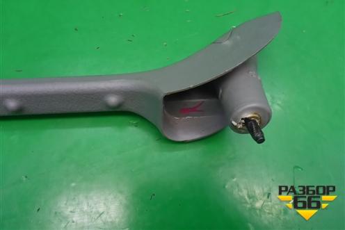 Ручка внутренняя на обшивку (в багажник правая) для Kia Sorento I с 2002-2011г (Соренто 1)