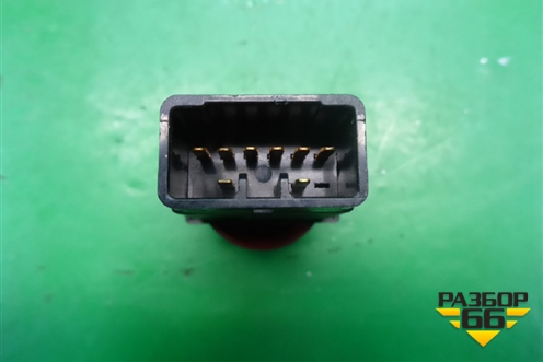 Кнопка аварийной сигнализации (до 2006г) (937303E000) для Kia Sorento I с 2002-2011г (Соренто 1)