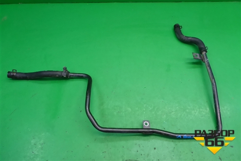 Трубка системы охлаждения (с радиатора на бачёк) для Kia Sorento I с 2002-2011г (Соренто 1)