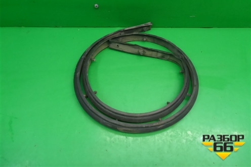 Уплотнитель капота для Kia Sorento I с 2002-2011г (Соренто 1)