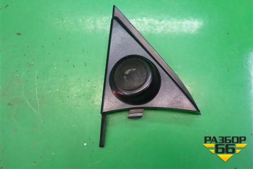 Накладка двери передней левой уголок (963503E000) для Kia Sorento I с 2002-2011г (Соренто 1)