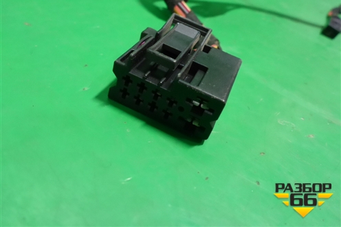 Проводка двери передней левой (7L6971120E) для Volkswagen Touareg c 2002-2010г (Туарег)