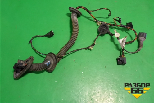 Проводка двери задней правой (7L6971694) для Volkswagen Touareg c 2002-2010г (Туарег)