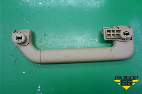 Ручка внутренняя потолочная (задняя левая) для Volkswagen Touareg c 2002-2010г (Туарег)