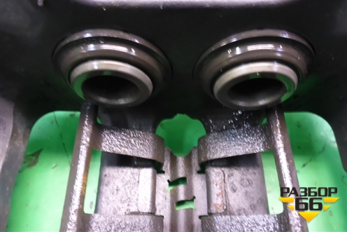 Суппорт задний левый (4х поршневой) (7P0615423) для Volkswagen Touareg с 2010-2018г (Туарег)