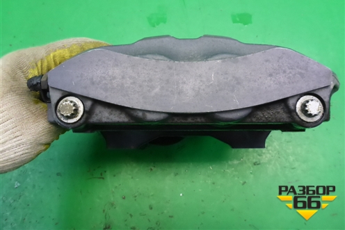 Суппорт задний правый (4х поршневой) (7P0615424) для Volkswagen Touareg с 2010-2018г (Туарег)