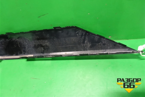 Накладка двери багажника (4M8853236) для Audi Q8 с 2018г (Ку 8)