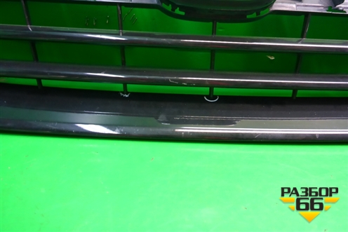 Решетка радиатора (71121TLAA000) для Honda CR-V с 2017г (ЦРВ СРВ)