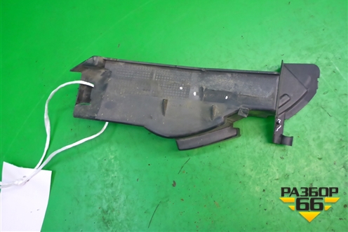 Воздуховод радиатора левый (верхний) (A1178880138) для Mercedes Benz CLA C117 с 2013г (ЦЛА)