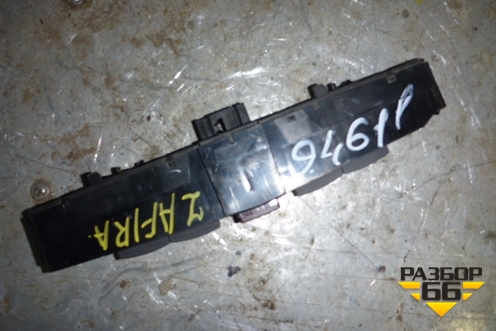 Модуль кнопок (13100109) для Opel Zafira B с 2005-2012г (Зафира Б)