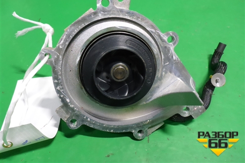 Насос водяной помпа (A6562010010) для Mercedes Benz E-Klass W213 с 2016г (Е)