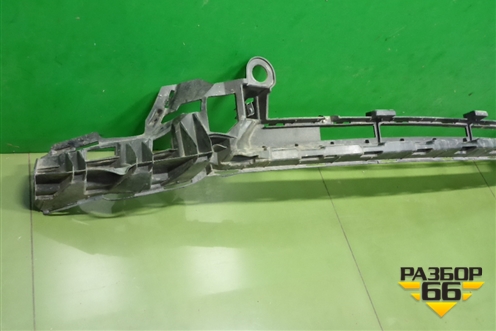 Кронштейн переднего бампера центральный (A2138852500) для Mercedes Benz E-Klass W213 с 2016г (Е)