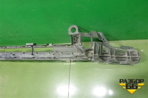 Кронштейн переднего бампера центральный (A2138852500) для Mercedes Benz E-Klass W213 с 2016г (Е)