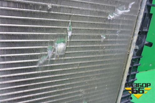 Радиатор охлаждения (214105731R) для Renault Logan II с 2012г (Логан)