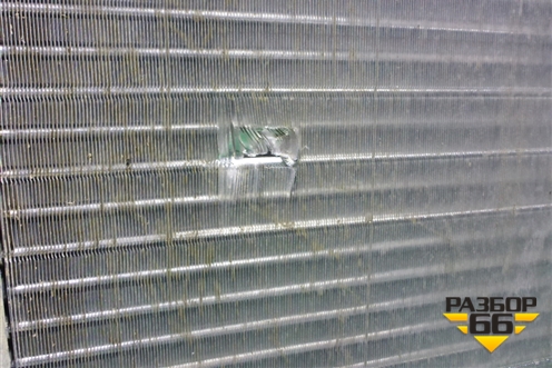 Радиатор охлаждения (214105731R) для Renault Logan II с 2012г (Логан)