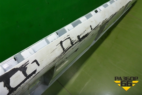 Накладка на порог наружная правая (768506677R) для Nissan Terrano с 2014г (Терано)