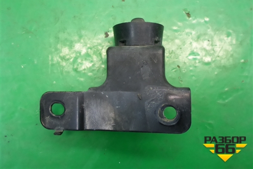 Выключатель концевой на капот для Kia Optima с 2010-2015г (Оптима 3)