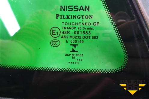 Стекло глухое левое (2015г) (833134EA0A) для Nissan Qashqai (J11E) с 2013г (Кашкай)
