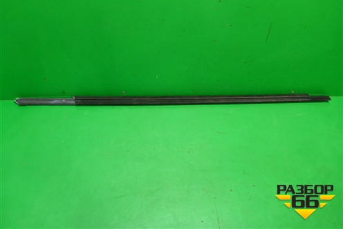 Накладка стекла переднего левого (A1187200700) для Mercedes Benz CLA C118 с 2019г (ЦЛА)